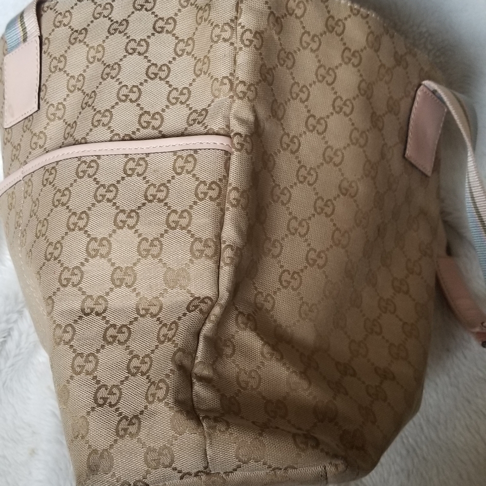Gucci Bag - Picture 9 of 13